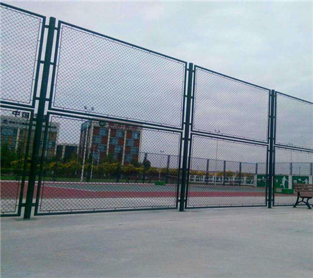香格里拉网球场围栏